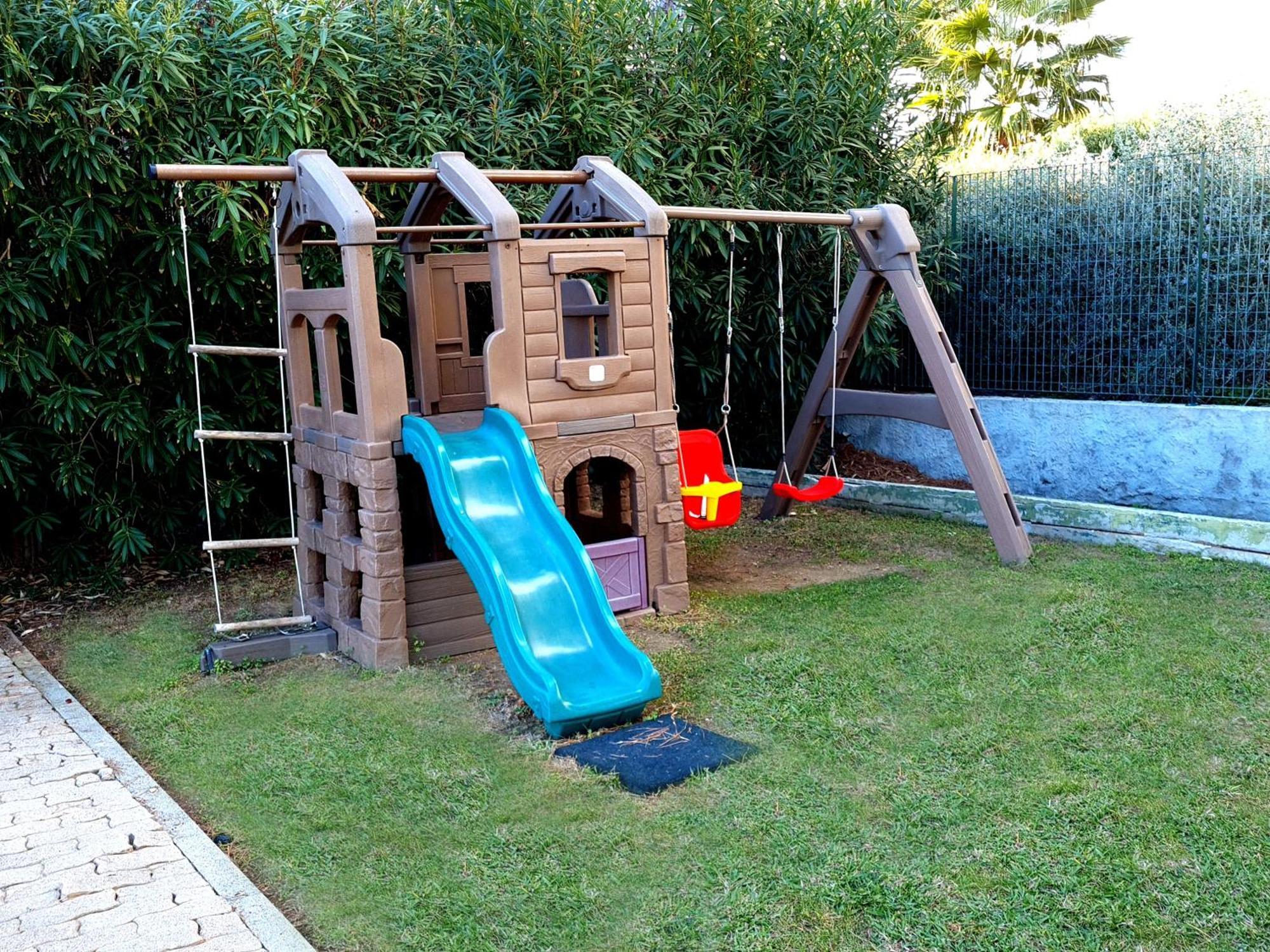 Elegante Appartamento Con Piscina - Wi-Fi & Box Privato Sanremo Exterior foto