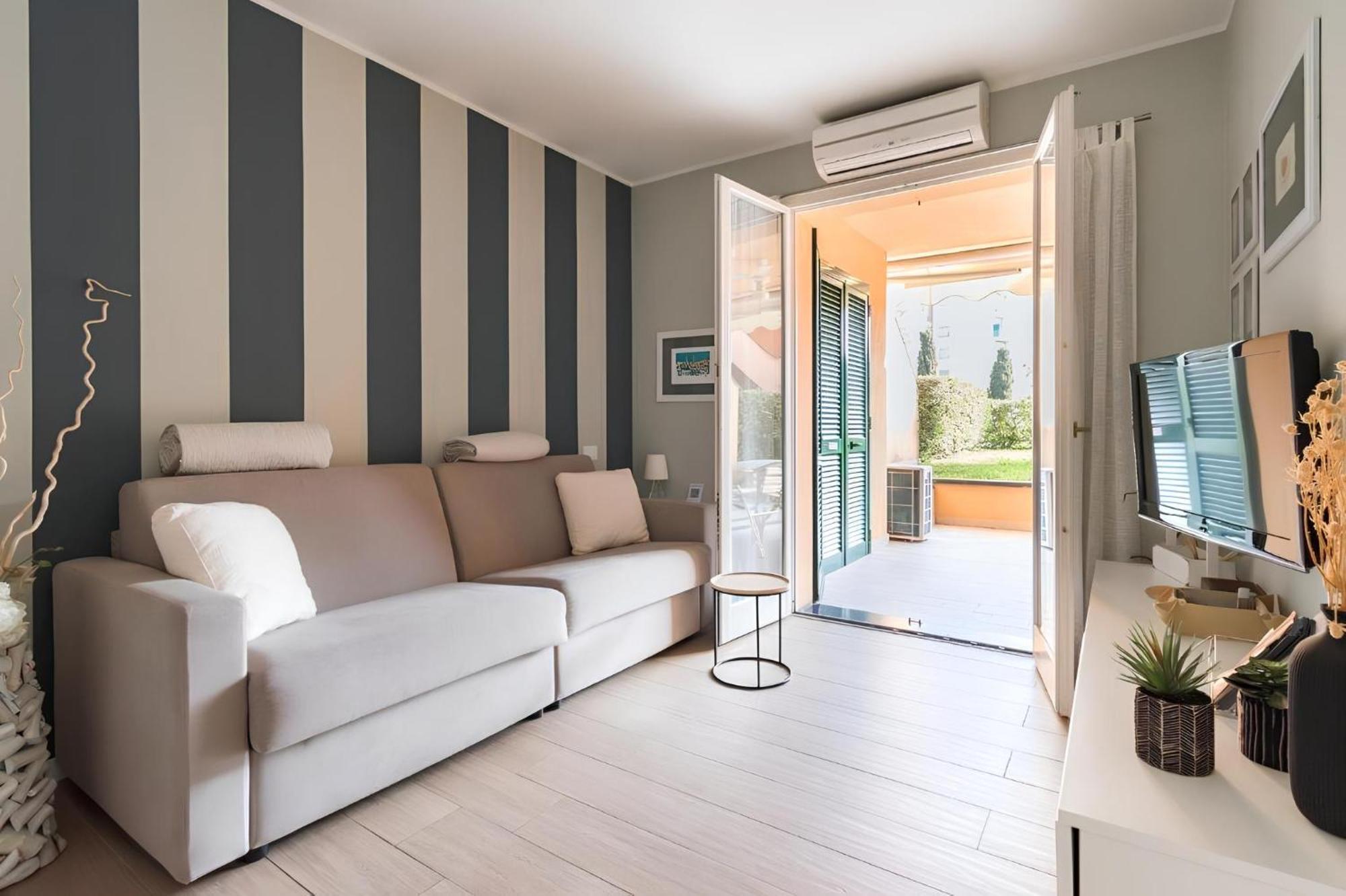 Elegante Appartamento Con Piscina - Wi-Fi & Box Privato Sanremo Exterior foto